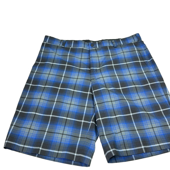 Nike Golf Tour Performance Dri-Fit Men's Blue Plaid Shorts - Picture 1 of 11